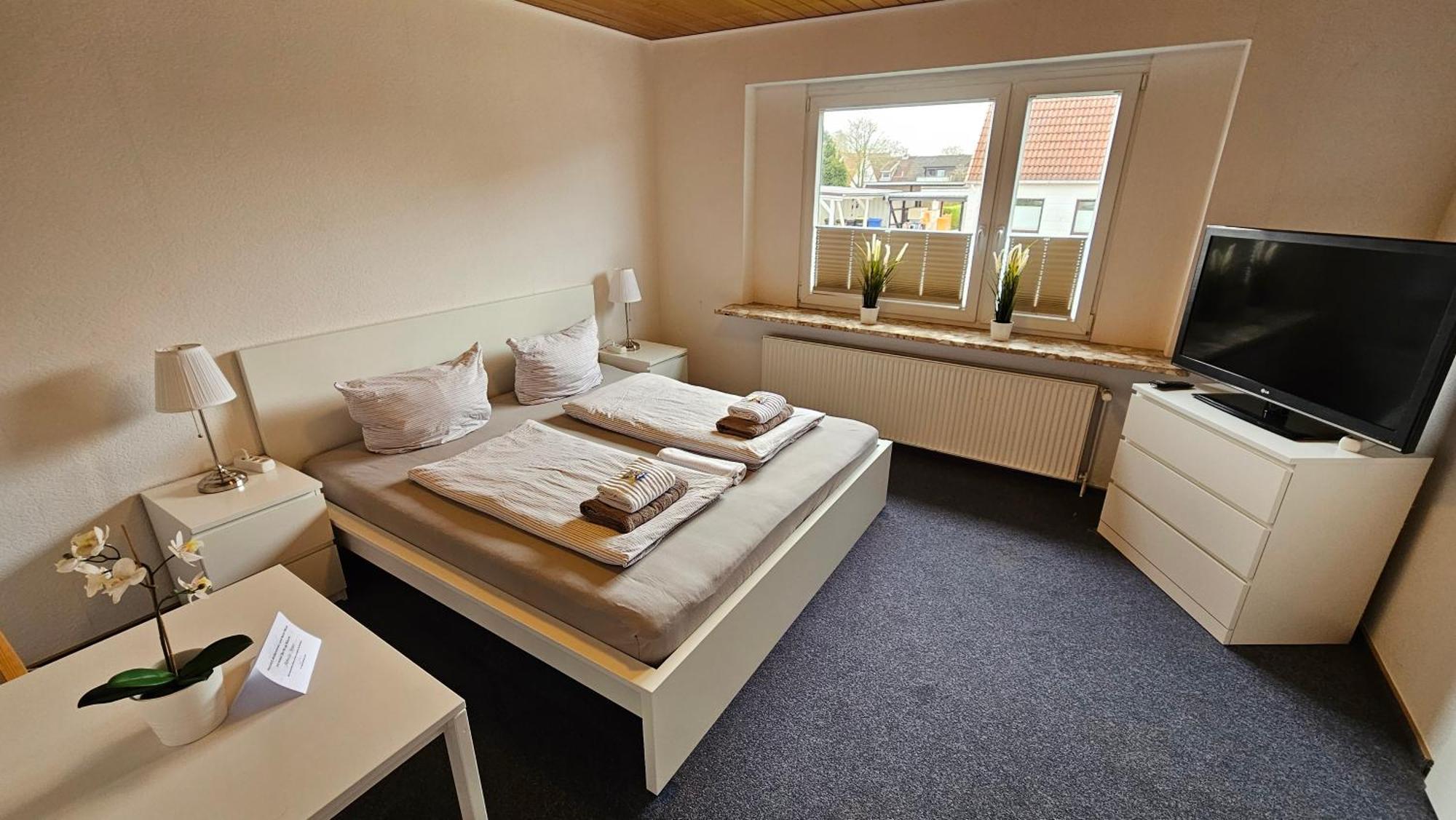 Hotel Dorfkrug Buesum - Guenstige Altbauzimmer Am Oland Oda fotoğraf